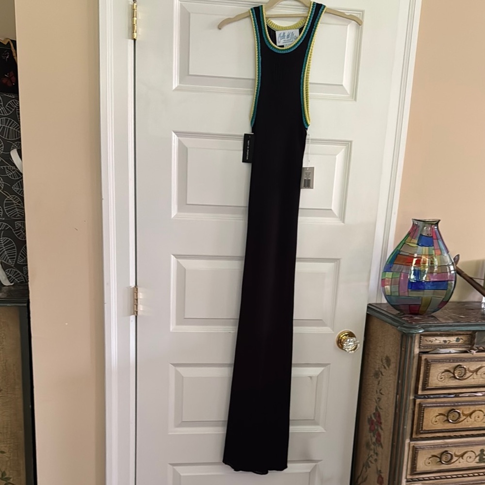 Calle de Mer Chic Black Maxi Dress with Vibrant Trim